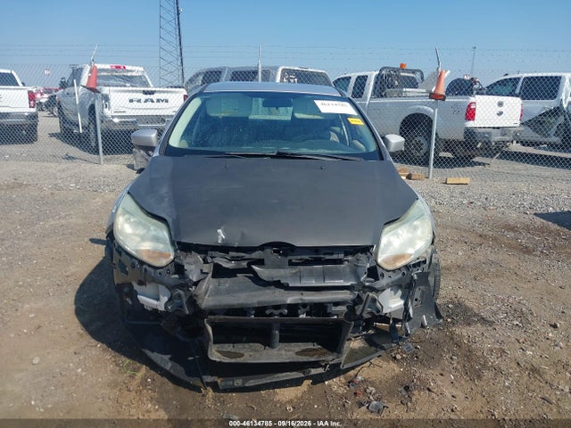 46134785 :رقم المزاد ، 1FAHP3F29CL231464 vin ، 2012 Ford Focus Se مزاد بيع