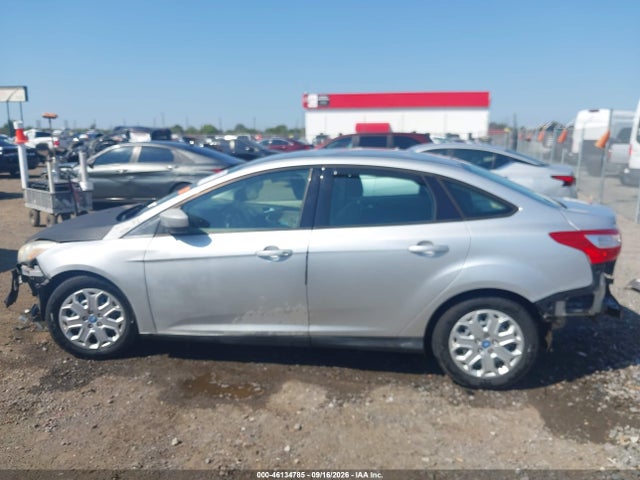 46134785 :رقم المزاد ، 1FAHP3F29CL231464 vin ، 2012 Ford Focus Se مزاد بيع