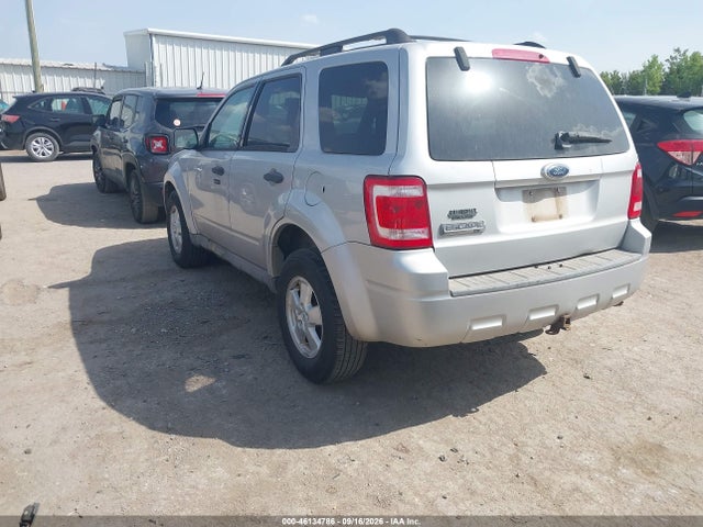 46134786 :رقم المزاد ، 1FMCU03G99KA65064 vin ، 2009 Ford Escape Xlt مزاد بيع