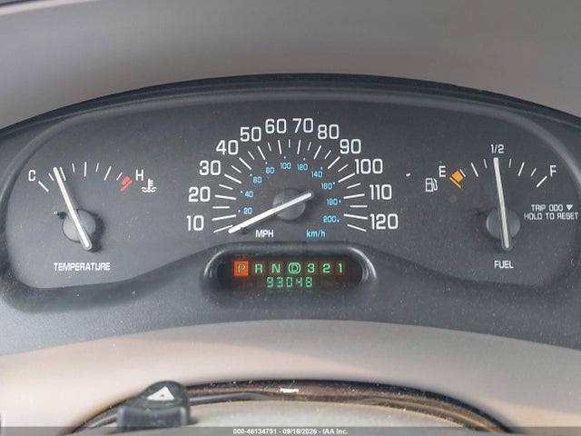46134791 :رقم المزاد ، 2G4WS52J111219381 vin ، 2001 Buick Century Custom مزاد بيع