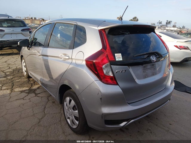 Honda FIT LX 2019 3HGGK5H40KM732451 Image 3