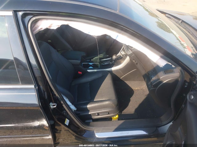 46134903 :رقم المزاد ، 1HGCR6F70EA004157 vin ، 2014 Honda Accord Hybrid Touring مزاد بيع