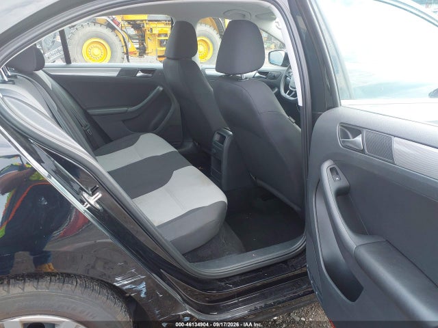 Продажа на аукционе авто 2017 Volkswagen Jetta 1.4t S, vin: 3VW2B7AJ7HM413669, номер лота: 46134904