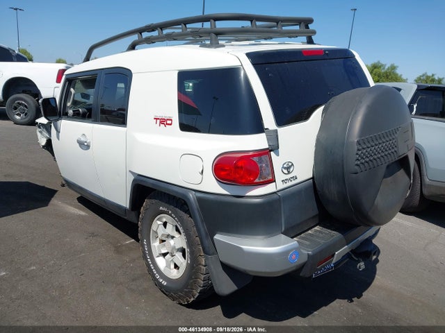Продаж на аукціоні авто 2010 Toyota Fj Cruiser, vin: JTEZU4BF1AK010655, номер лоту: 46134908