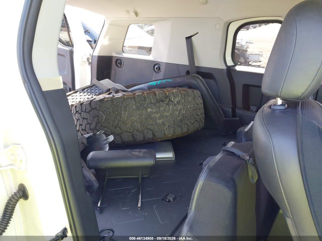 Продаж на аукціоні авто 2010 Toyota Fj Cruiser, vin: JTEZU4BF1AK010655, номер лоту: 46134908