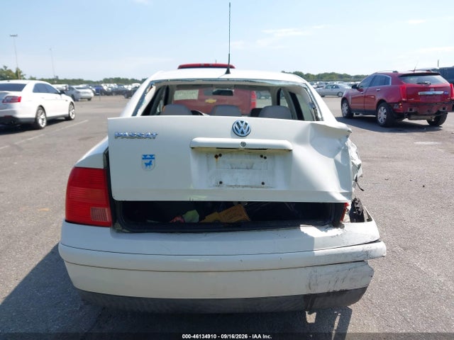 Продажа на аукционе авто 2001 Volkswagen Passat Gls, vin: WVWAC63B11P009651, номер лота: 46134910