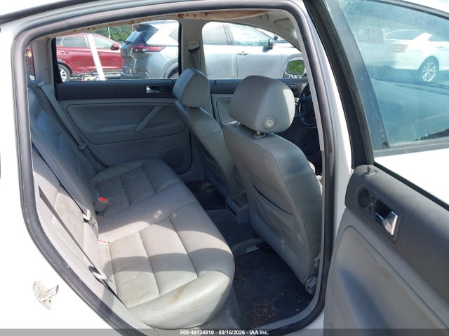 Продажа на аукционе авто 2001 Volkswagen Passat Gls, vin: WVWAC63B11P009651, номер лота: 46134910