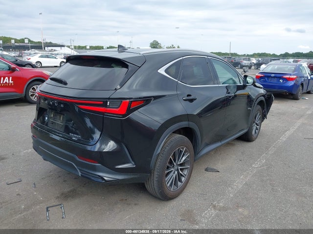 2022 Lexus Nx 350h Premium მანქანა იყიდება აუქციონზე, vin: 2T2GKCEZ1NC002642, აუქციონის ნომერი: 46134938