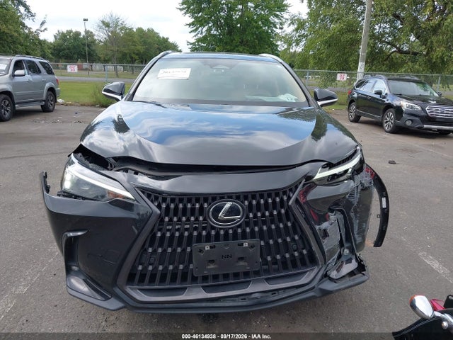 2022 Lexus Nx 350h Premium მანქანა იყიდება აუქციონზე, vin: 2T2GKCEZ1NC002642, აუქციონის ნომერი: 46134938
