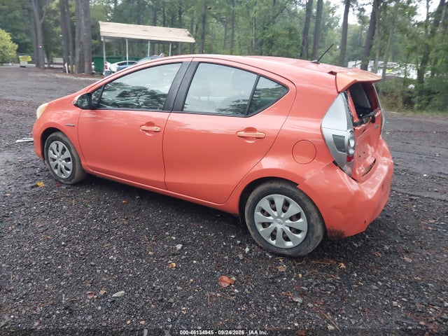 Продажа на аукционе авто 2013 Toyota Prius C Two, vin: JTDKDTB33D1055483, номер лота: 46134945