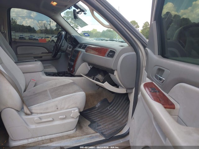 Продажа на аукционе авто 2009 Chevrolet Suburban 1500 Lt1, vin: 1GNFK263X9J123093, номер лота: 46134991