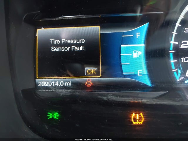 46135080 :رقم المزاد ، 1FAHP2E8XJG143271 vin ، 2018 Ford Taurus Sel مزاد بيع