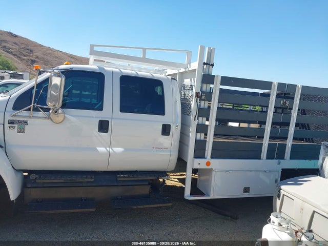 46135088 :رقم المزاد ، 3FRNW6JP7DV498748 vin ، 2013 Ford F-650 Pro Loader Gas Xl/xlt مزاد بيع