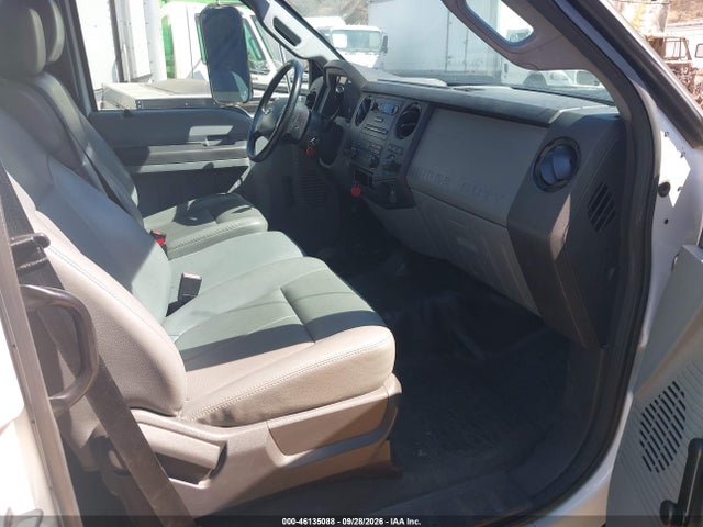 46135088 :رقم المزاد ، 3FRNW6JP7DV498748 vin ، 2013 Ford F-650 Pro Loader Gas Xl/xlt مزاد بيع