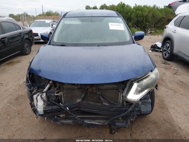 JN8AT2MT1HW138235 Nissan ROGUE S