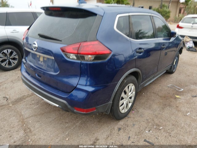 JN8AT2MT1HW138235 Nissan ROGUE S