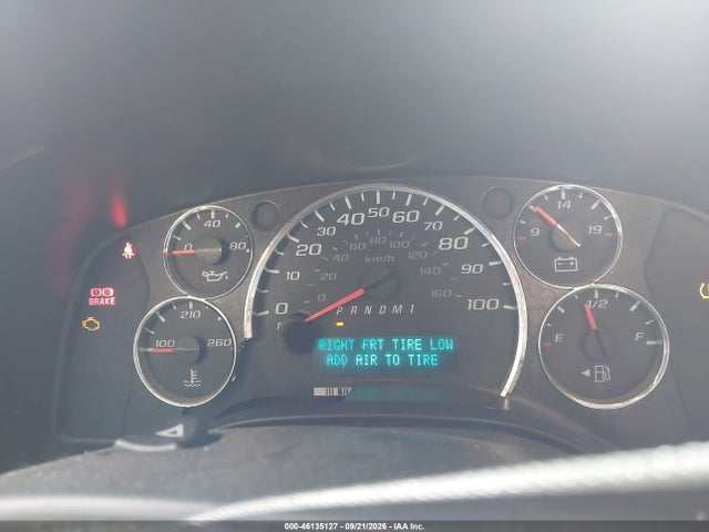 46135127 :رقم المزاد ، 1GAWGFFG8L1257170 vin ، 2020 Chevrolet Express Passenger Rwd 2500 Regular Wheelbase Lt مزاد بيع