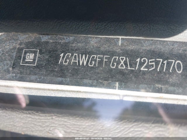 46135127 :رقم المزاد ، 1GAWGFFG8L1257170 vin ، 2020 Chevrolet Express Passenger Rwd 2500 Regular Wheelbase Lt مزاد بيع