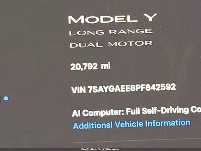 2023 Tesla Model Y Awd/long Range Dual Motor All-wheel Drive მანქანა იყიდება აუქციონზე, vin: 7SAYGAEE8PF842592, აუქციონის ნომერი: 46135143