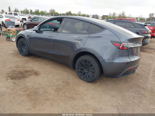 2023 Tesla Model Y Awd/long Range Dual Motor All-wheel Drive მანქანა იყიდება აუქციონზე, vin: 7SAYGAEE8PF842592, აუქციონის ნომერი: 46135143