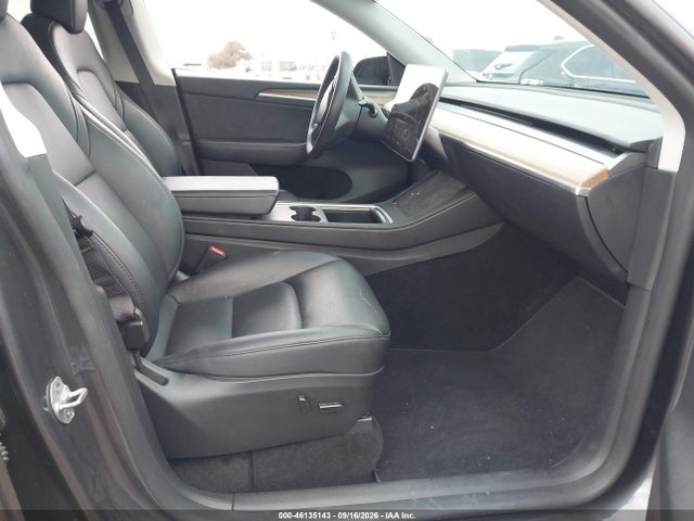 2023 Tesla Model Y Awd/long Range Dual Motor All-wheel Drive მანქანა იყიდება აუქციონზე, vin: 7SAYGAEE8PF842592, აუქციონის ნომერი: 46135143