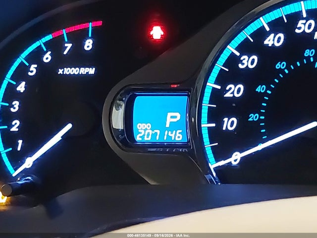 46135149 :رقم المزاد ، 5TDYK3DC7BS170391 vin ، 2011 Toyota Sienna Xle V6 مزاد بيع
