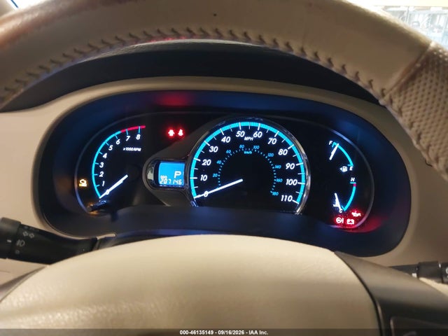 46135149 :رقم المزاد ، 5TDYK3DC7BS170391 vin ، 2011 Toyota Sienna Xle V6 مزاد بيع