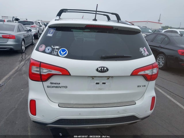 46135157 :رقم المزاد ، 5XYKWDA77FG635696 vin ، 2015 Kia Sorento Sx V6 مزاد بيع
