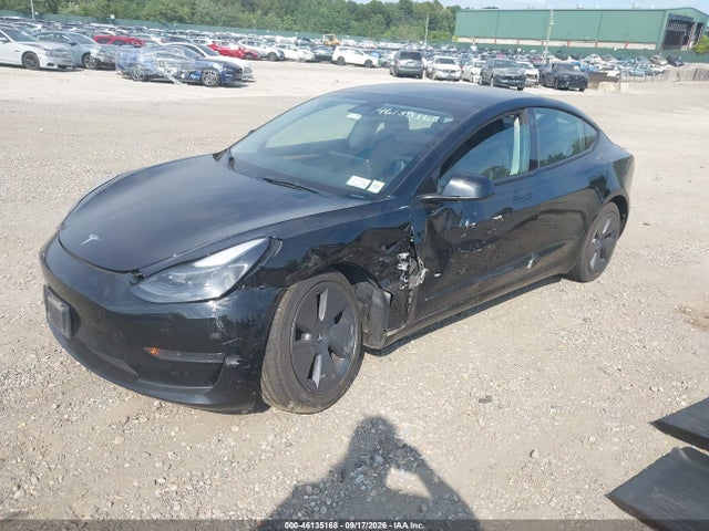 Tesla Model 3 Rear-wheel Drive 2022 5YJ3E1EA0NF330090 Image 2