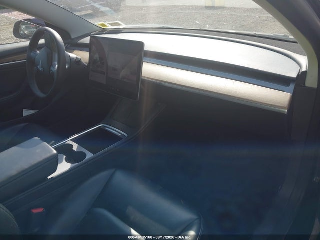 Tesla Model 3 Rear-wheel Drive 2022 5YJ3E1EA0NF330090 Image 5