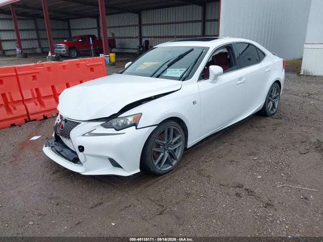 Lexus IS 250 2014 JTHCF1D26E5009369 Image 2