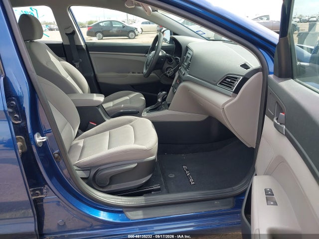 Продажа на аукционе авто 2018 Hyundai Elantra Se, vin: 5NPD74LF9JH274340, номер лота: 46135232