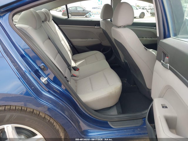 Продажа на аукционе авто 2018 Hyundai Elantra Se, vin: 5NPD74LF9JH274340, номер лота: 46135232