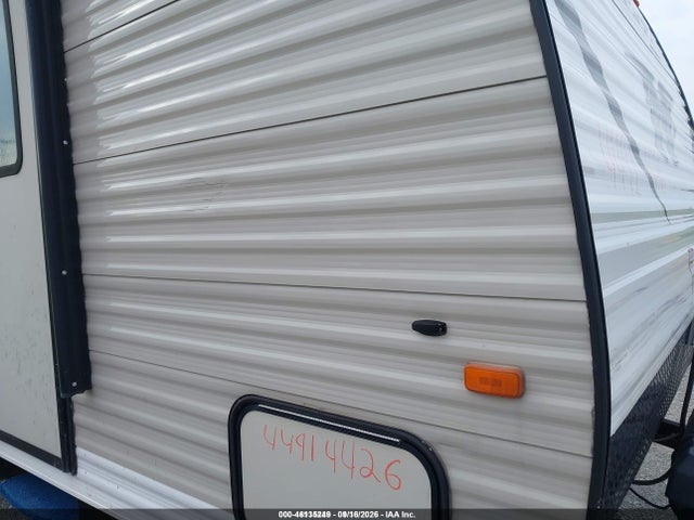 Продажа на аукционе авто 2019 Keystone Hide Out, vin: 4YDT17510KW245558, номер лота: 46135249