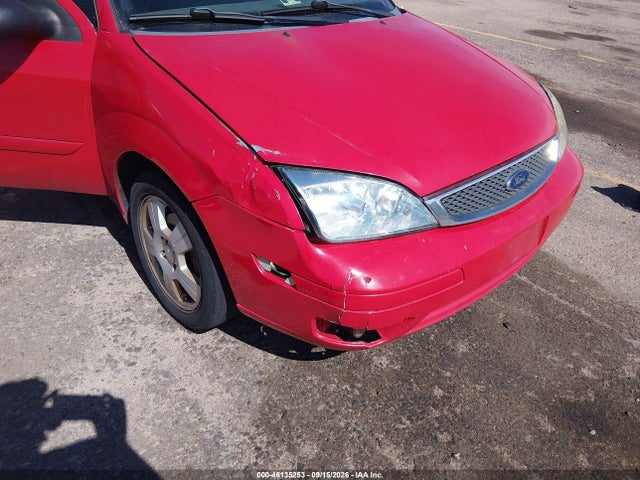 2005 Ford Focus Zx4 მანქანა იყიდება აუქციონზე, vin: 1FAFP34N45W305105, აუქციონის ნომერი: 46135253