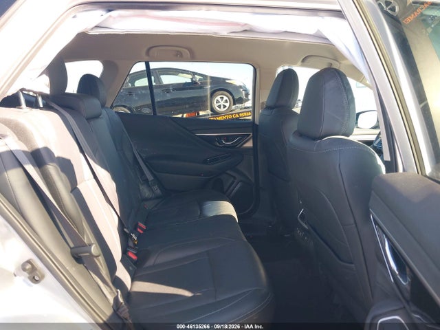 Subaru Outback Limited 2022 4S4BTAMC5N3171340 Image 8