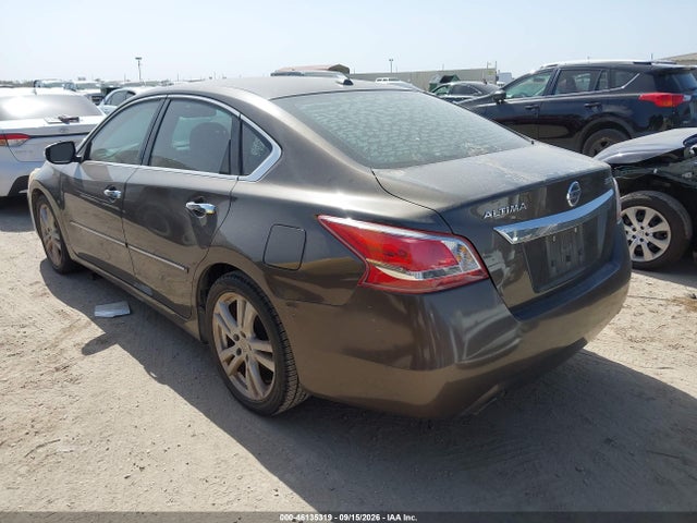 46135319 :رقم المزاد ، 1N4BL3AP2DC210879 vin ، 2013 Nissan Altima 3.5 Sl مزاد بيع
