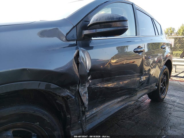 Продаж на аукціоні авто 2015 Toyota Rav4 Le, vin: JTMBFREV1FD163922, номер лоту: 46135347