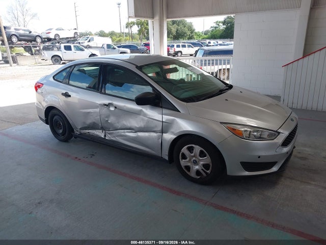 46135371 :رقم المزاد ، 1FADP3E22GL298462 vin ، 2016 Ford Focus S مزاد بيع