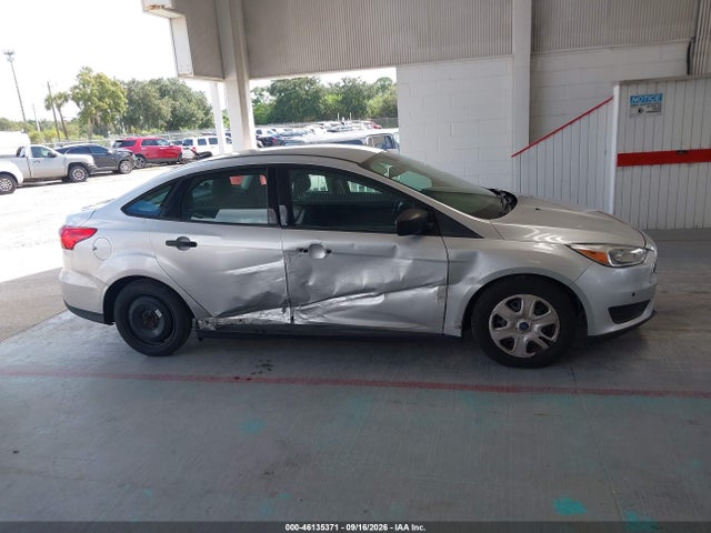 46135371 :رقم المزاد ، 1FADP3E22GL298462 vin ، 2016 Ford Focus S مزاد بيع