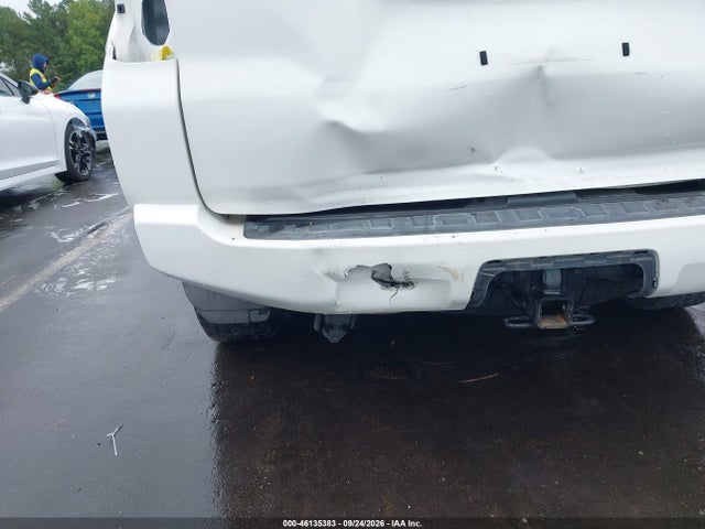 2014 Toyota 4runner Sr5 მანქანა იყიდება აუქციონზე, vin: JTEZU5JR3E5065906, აუქციონის ნომერი: 46135383