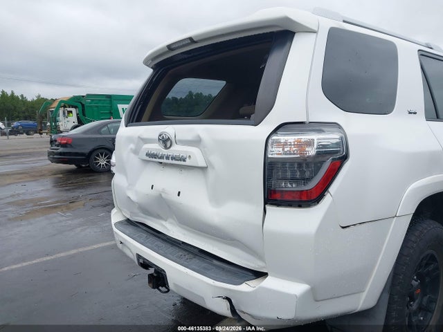 2014 Toyota 4runner Sr5 მანქანა იყიდება აუქციონზე, vin: JTEZU5JR3E5065906, აუქციონის ნომერი: 46135383