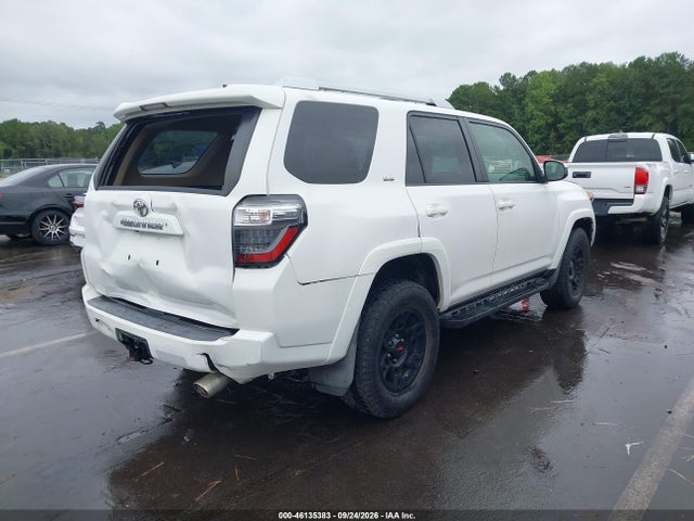 2014 Toyota 4runner Sr5 მანქანა იყიდება აუქციონზე, vin: JTEZU5JR3E5065906, აუქციონის ნომერი: 46135383