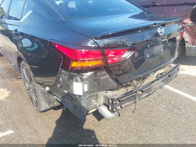 46135428 :رقم المزاد ، 1N4BL4CV9NN410147 vin ، 2022 Nissan Altima Sr Fwd مزاد بيع