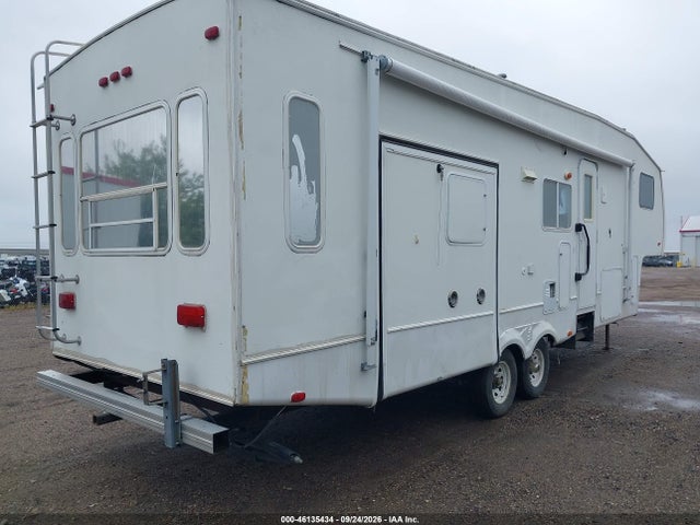 2006 Forest River Wildcat 5th Whl Travel Trailer მანქანა იყიდება აუქციონზე, vin: 4X4FWCF236V012507, აუქციონის ნომერი: 46135434