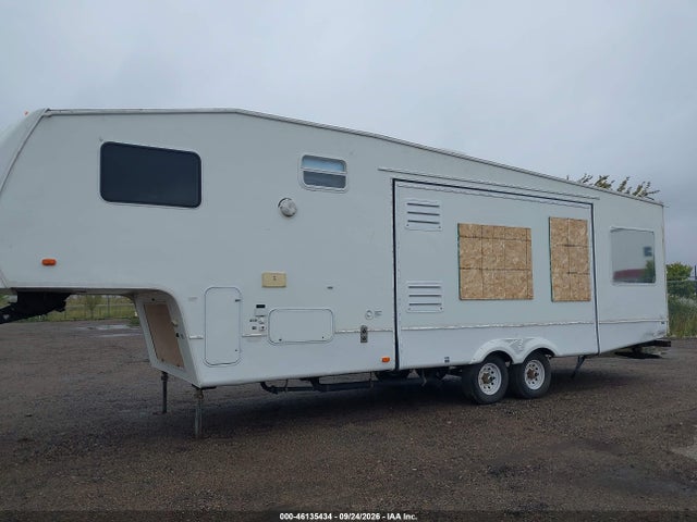 2006 Forest River Wildcat 5th Whl Travel Trailer მანქანა იყიდება აუქციონზე, vin: 4X4FWCF236V012507, აუქციონის ნომერი: 46135434