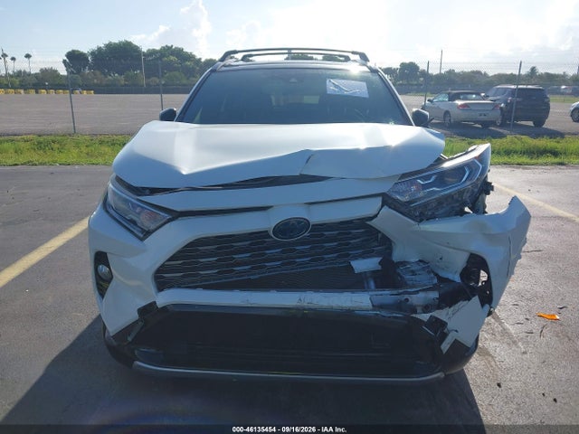 Продаж на аукціоні авто 2020 Toyota Rav4 Hybrid Xse, vin: JTMEWRFV4LJ042343, номер лоту: 46135454
