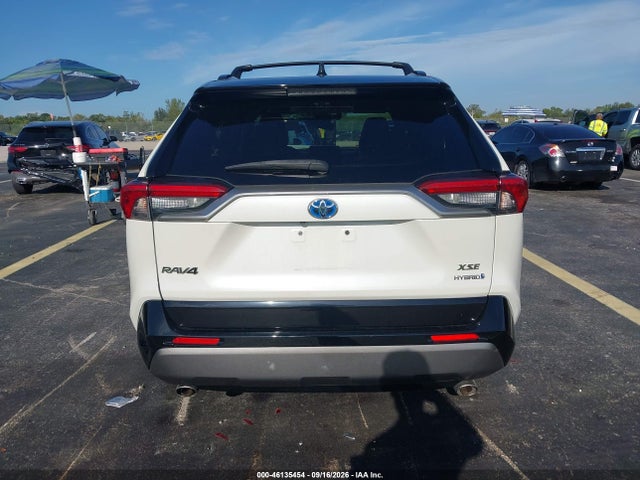 Продаж на аукціоні авто 2020 Toyota Rav4 Hybrid Xse, vin: JTMEWRFV4LJ042343, номер лоту: 46135454