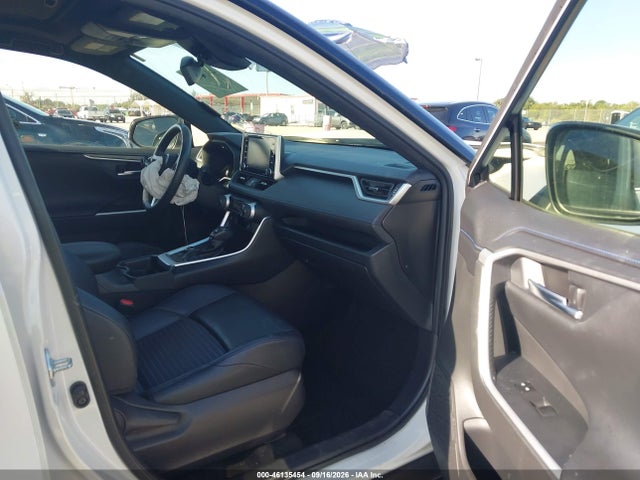 Продаж на аукціоні авто 2020 Toyota Rav4 Hybrid Xse, vin: JTMEWRFV4LJ042343, номер лоту: 46135454