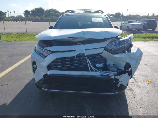 Продаж на аукціоні авто 2020 Toyota Rav4 Hybrid Xse, vin: JTMEWRFV4LJ042343, номер лоту: 46135454